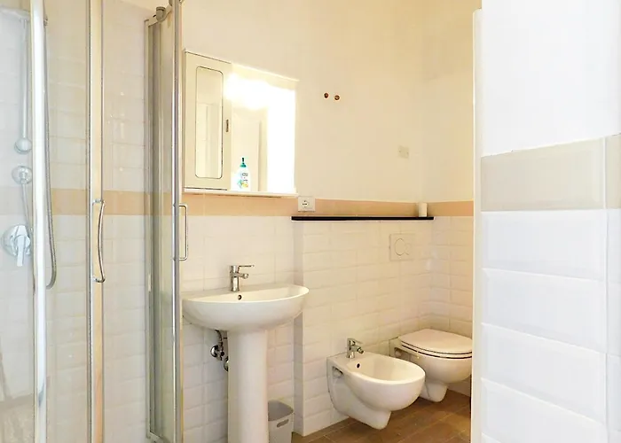 Aloha House!!! לבנטו